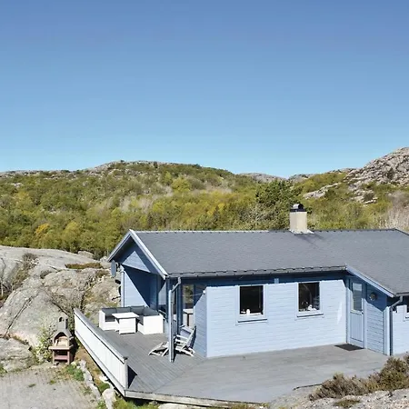 Nyaraló In Lindesnes With Kitchen *