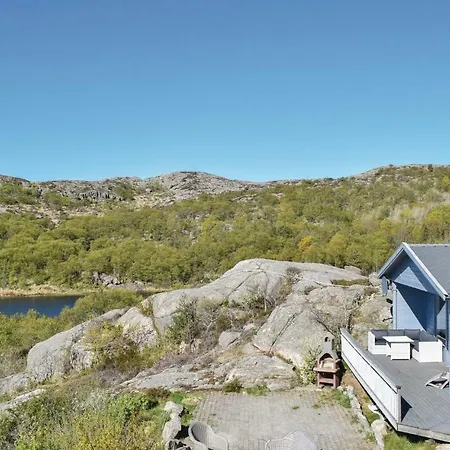 In Lindesnes With Kitchen * Stutsvig