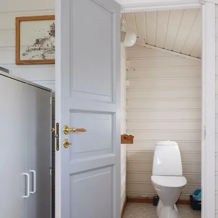 Nyaraló In Lindesnes With Kitchen Stutsvig